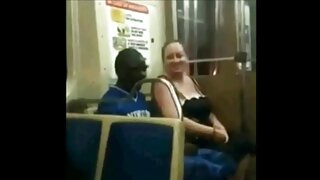 filme pornô a mulher transando com cavalo