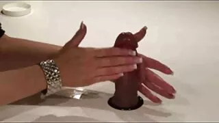 Boneca loira de pern ...