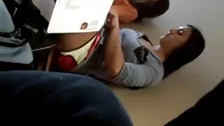 Aluna excêntrica ver ...