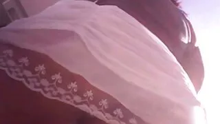 Duas lindas garotas  ...